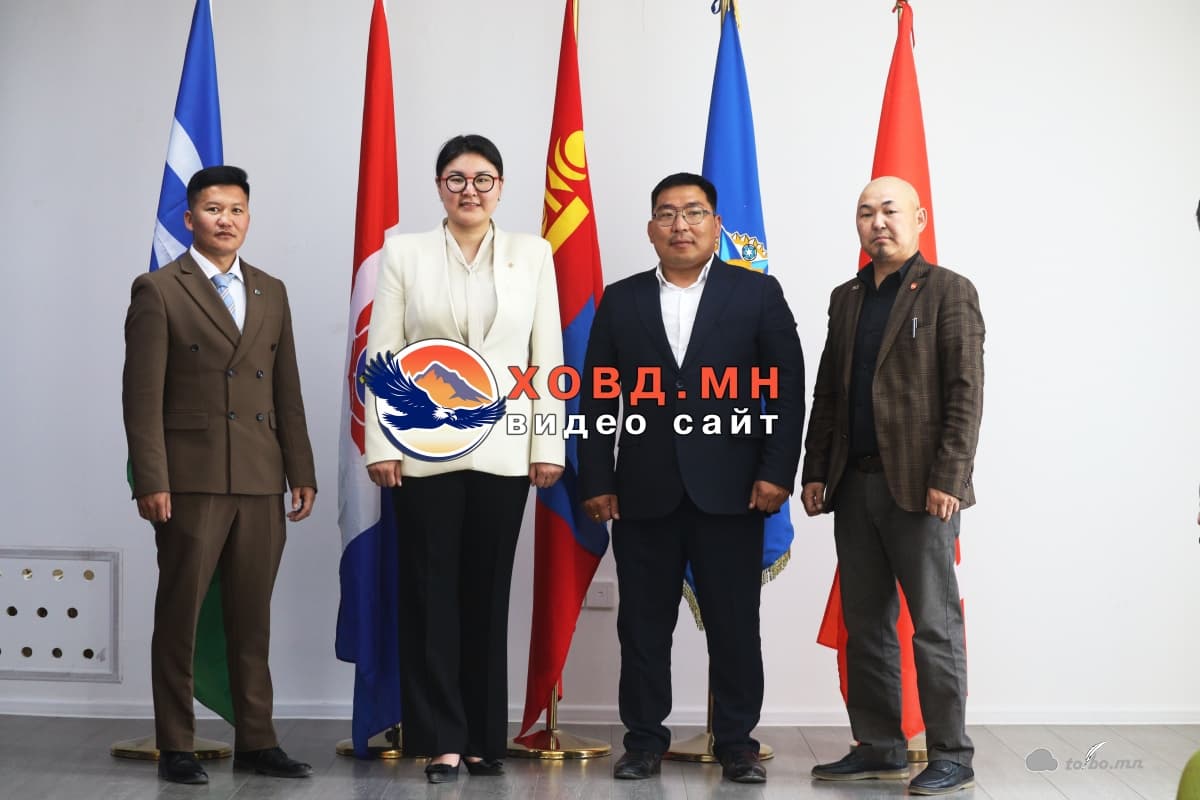 Ховд аймгийн залуучуудын холбооноос “Таны сонголт бидний ирээдүй” гэсэн аяныг эхлүүлсэн байна.