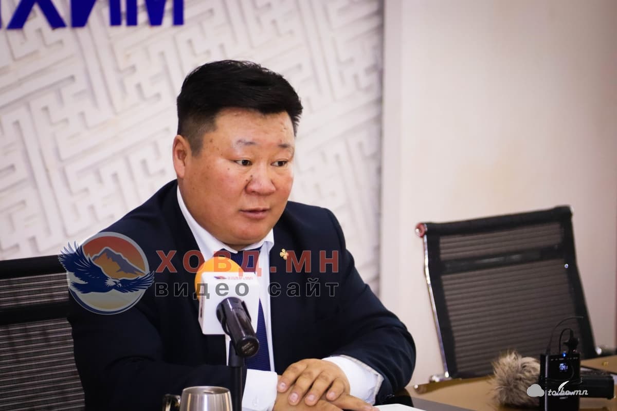 Аймгийн засаг дарга Б.Дүгэржав мэдээлэл хийлээ