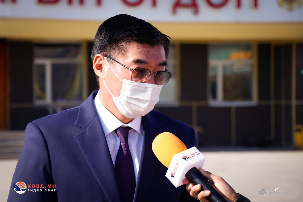 С.Бямбацогт: Төрийн албанд ажиллаж байгаа хүмүүс хулгай хийж, худал хэлж, хууль зөрчиж болохгүй гэв.