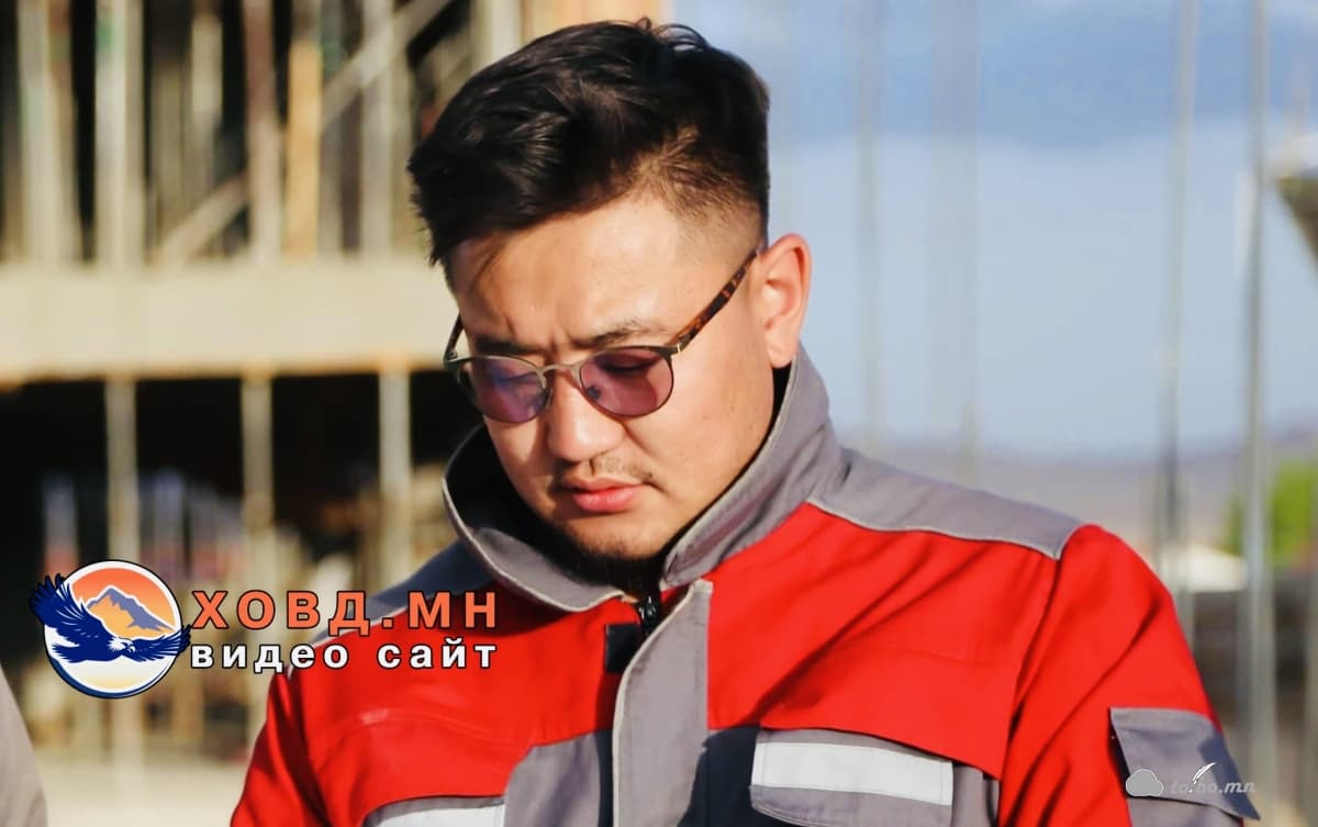 Э.Алтан-Од аймгийн ерөнхий архитекторт өрсөлдөнө.