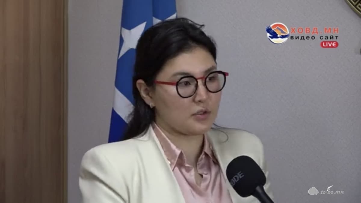 Э.Болормаа: Ажлаа аваад анхны хурлаа хаалттай хийв