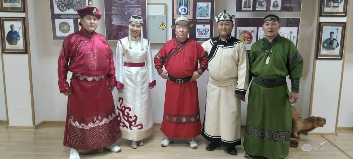 Хөөмэйн ОУ-ын наадамд Ховд аймгийн ХДТ-ын “Жангар” хамтлаг тэргүүн байр эзэлжээ
