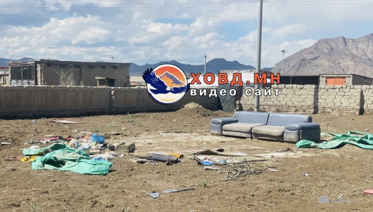 Үерийн бохир ус гар худаг руу орсноос үүдэн ус бохирдож иргэдийн гэдэс гүйлгэж эхэлжээ