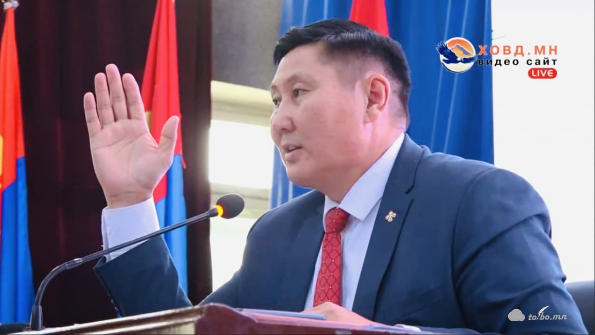 Онцлох сэдэв: Хар ус -2 Шарга 3 талбайд нээлттэй сонгон шалгаруулалт зарлах тухай илтгэл