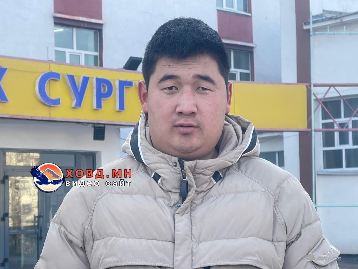 Б.Сүхбат: Оюутнууд сайн дураараа, үзэл бодлоороо нэгдэж жагссан.