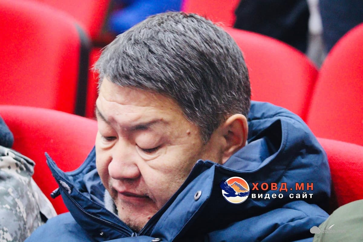 Гаалийн гэгддэг О.Лхагва-Эрдэнэ гэж хэн бэ? Тэр улсын төсвийн 490 сая төгрөгийг төлөлцөх үү?