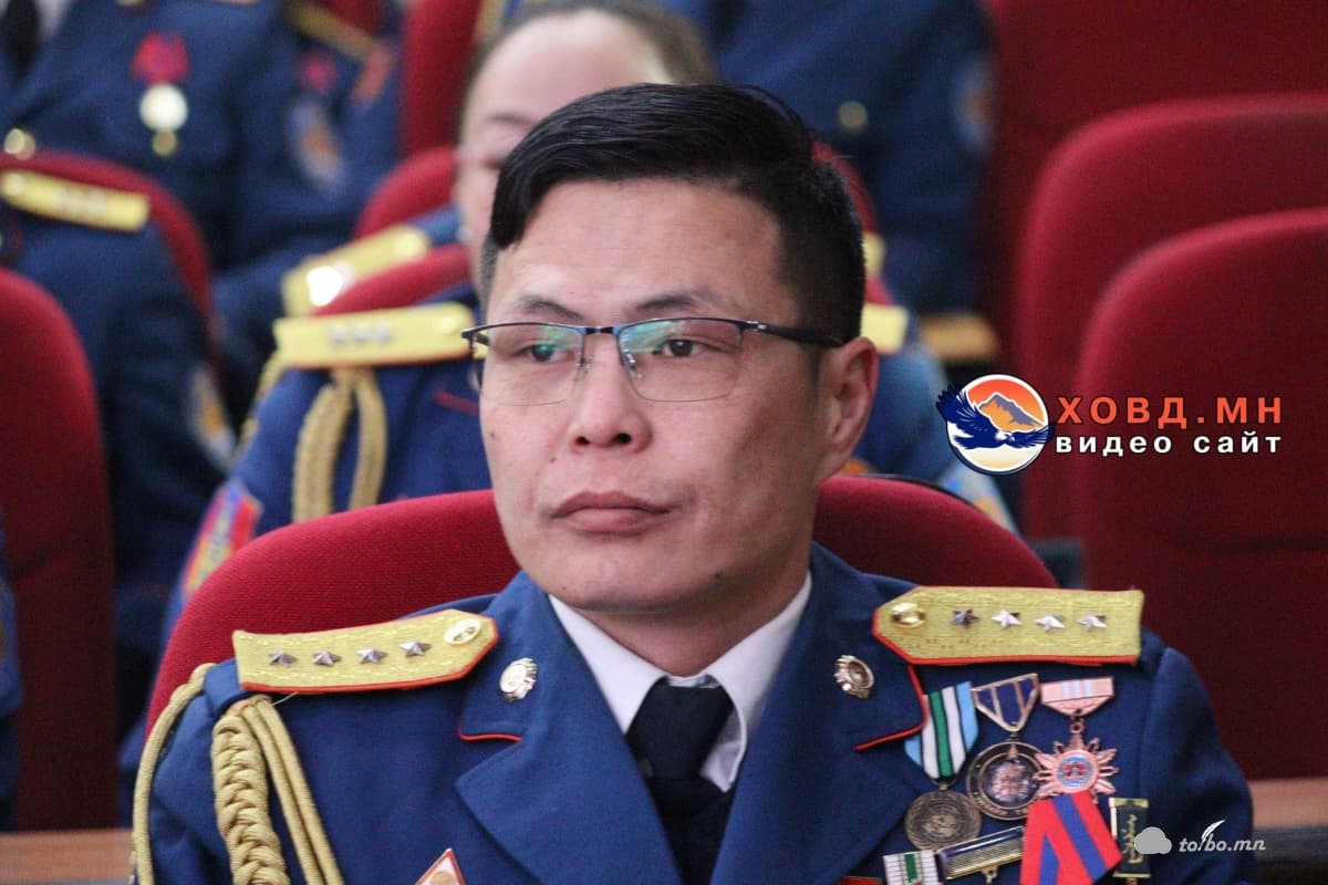 А.Лхагва-Очир хөдөлмөрийн алдар тэмдгээр шагнагдлаа.